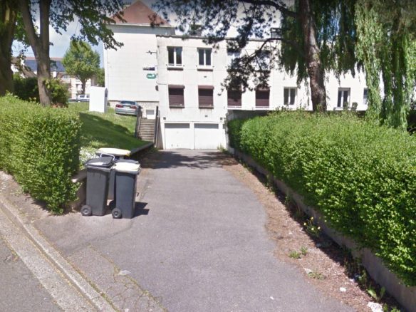 A louer Stationnement type F Harfleur G019-JULLIENALLIX