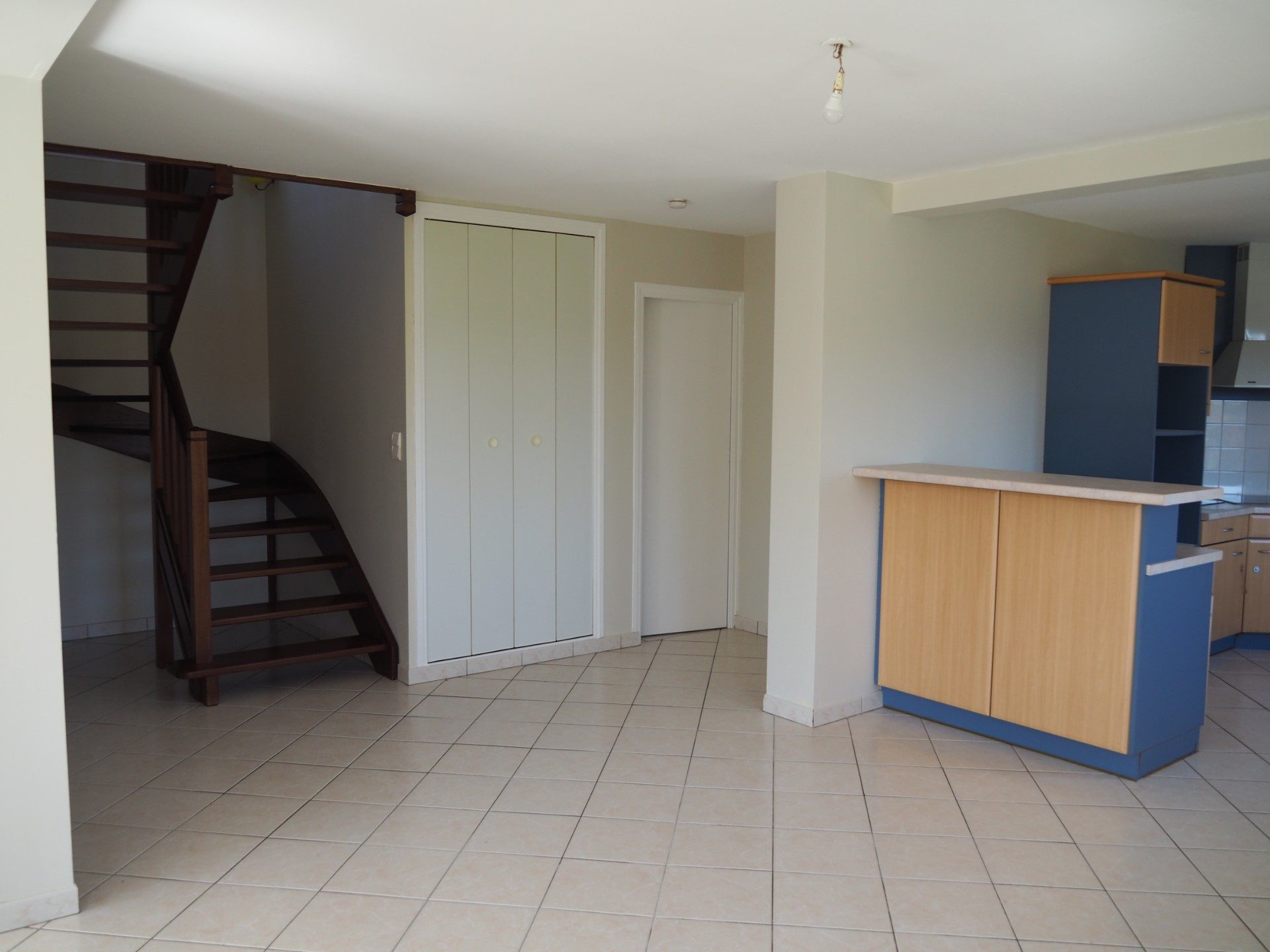 Annonce immobilière en location Maison type F4 Saint-gilles-de-la-neuville 51-JULLIENALLIX
