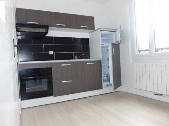 A louer Appartement type F1 Le havre 182-JULLIENALLIX