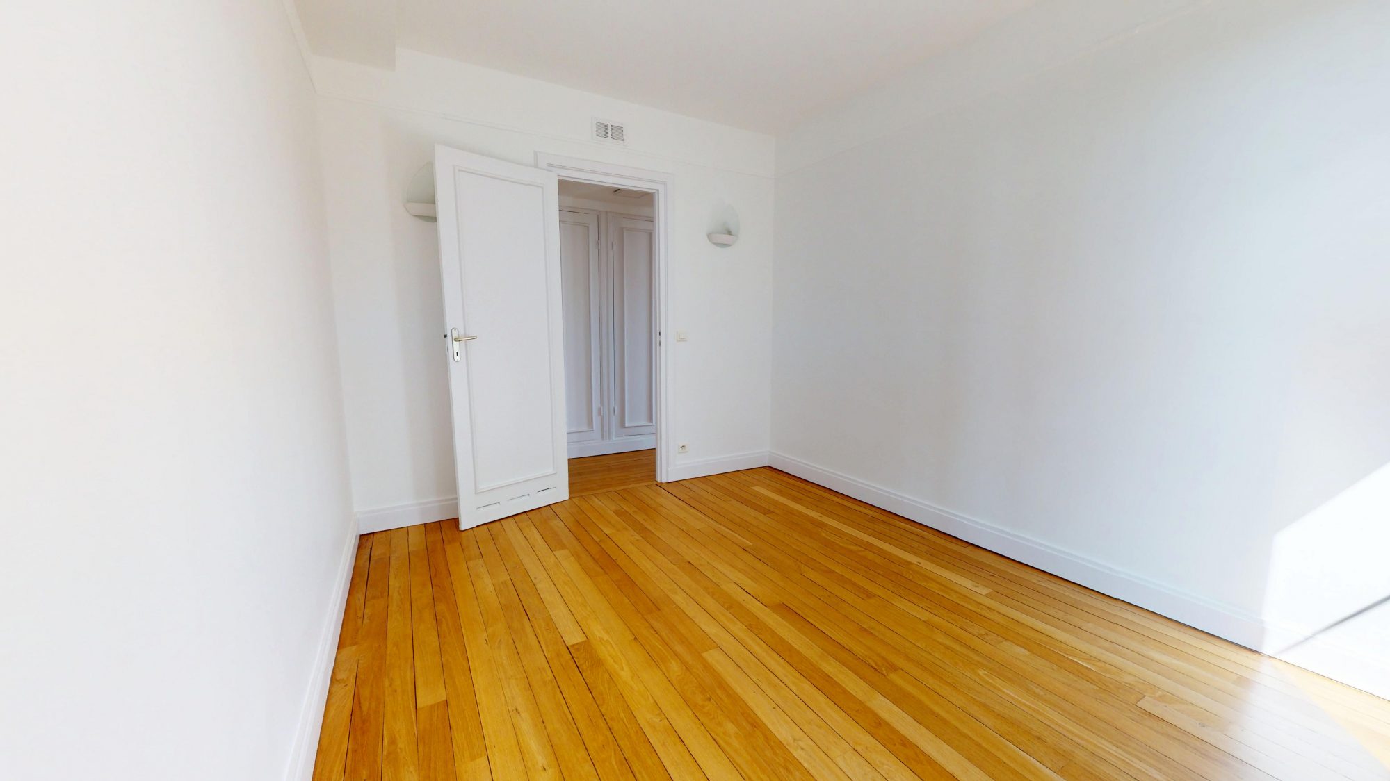 1777455737_LA2553_32_original A louer Appartement type F6 Le havre 687-JULLIENALLIX