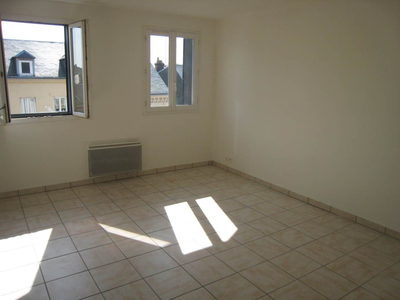 1720021032_LA2027_1_original A louer Appartement type F3 Le havre 322-JULLIENALLIX