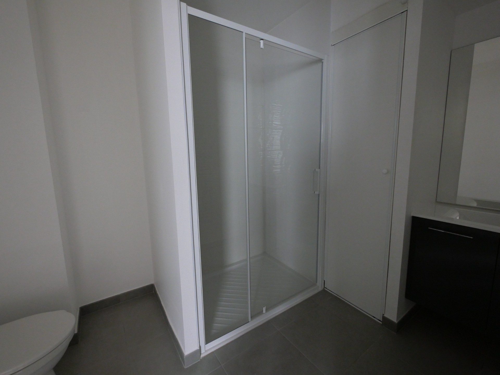 1720015915_LA2210_8_original Location Appartement type F1 Le Havre OSTARA-3-JULLIENALLIX