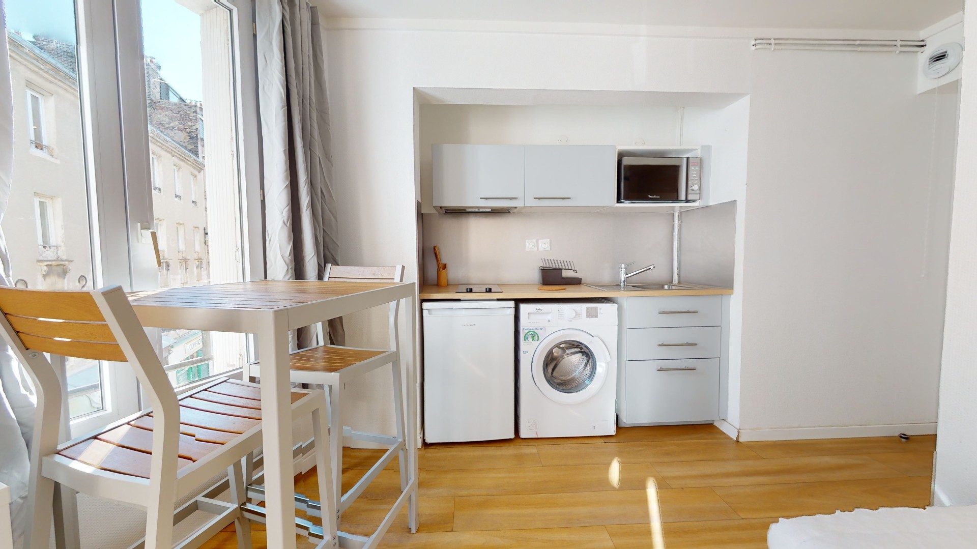 1720016439_LA127_2_original Location Appartement type F1 Le havre M12-2-JULLIENALLIX