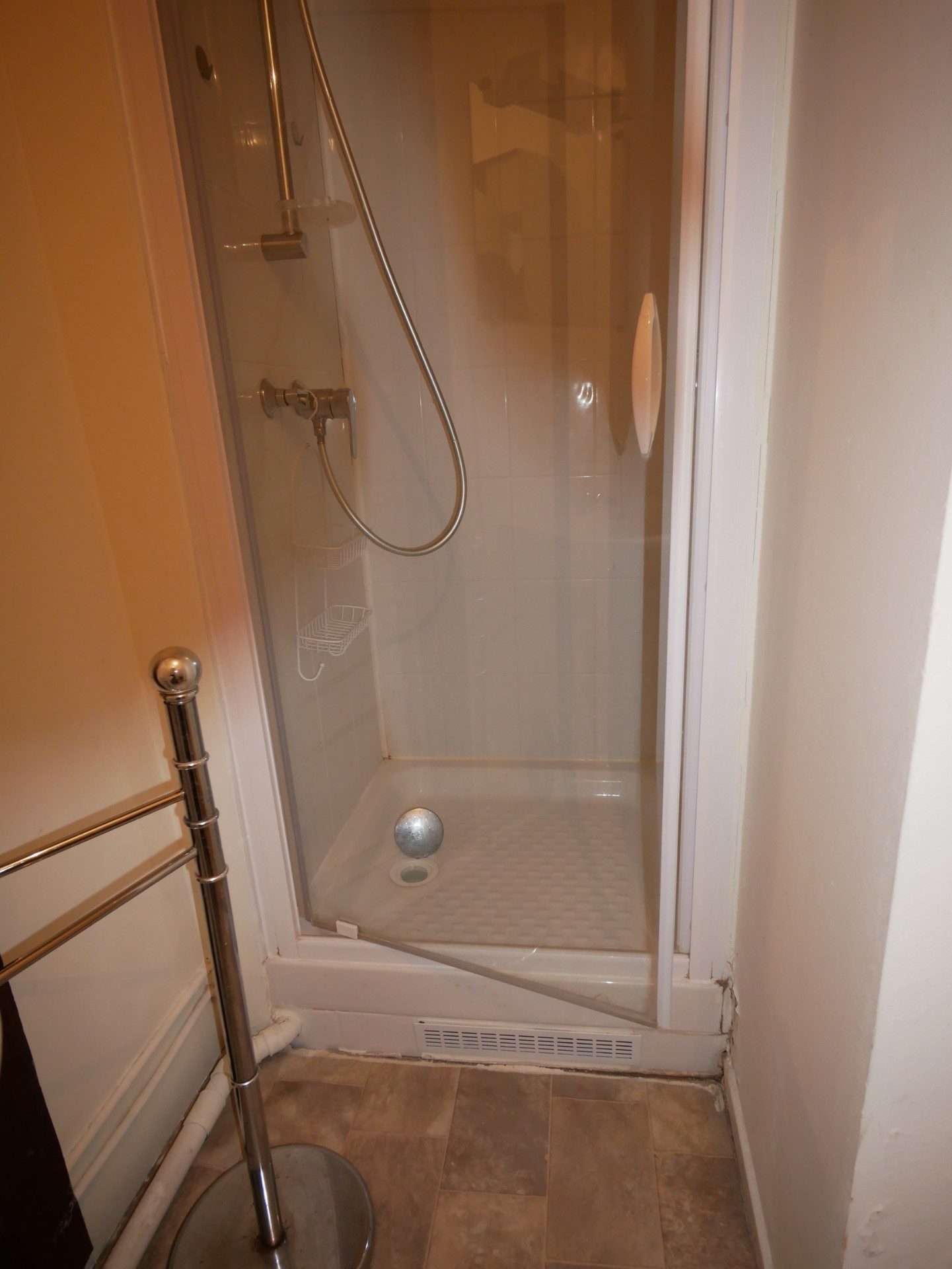 1720020117_LA1585_13_original Appartement en location de type F2 Le havre 101-JULLIENALLIX