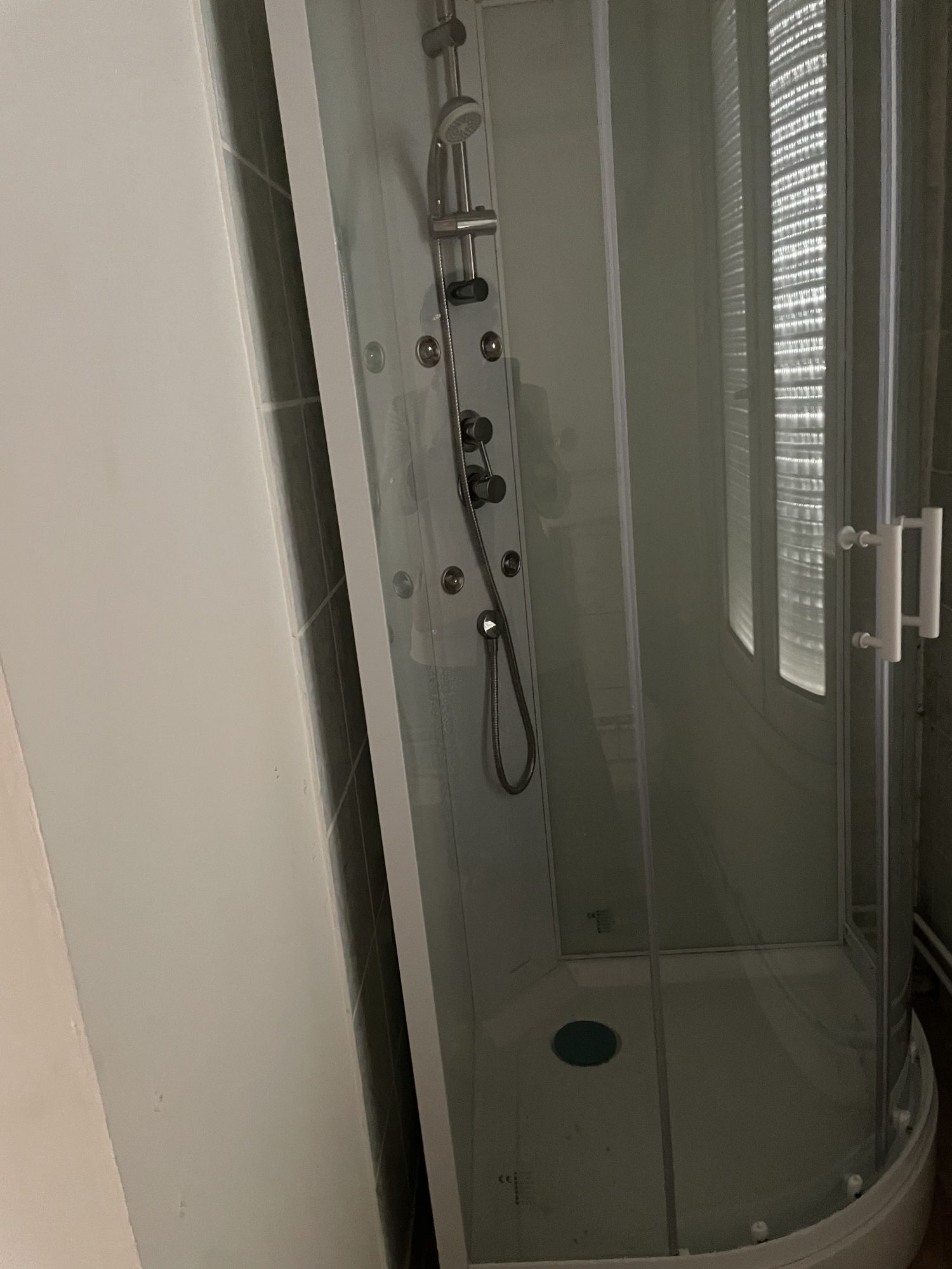 1782898328_LA1491_13_original A louer Appartement type F1 Le havre 144-JULLIENALLIX